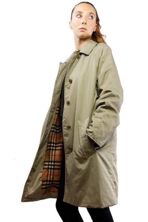 impermeable burberry vintage|Burberry coats for women.